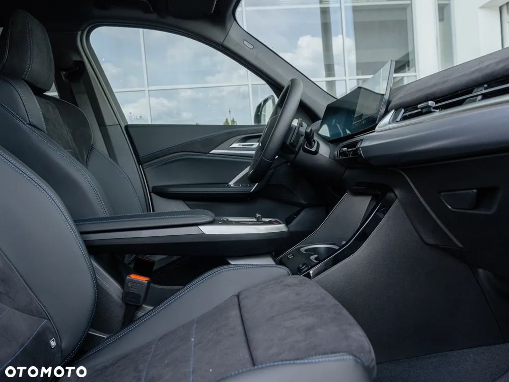BMW X1 sDrive18d - 10