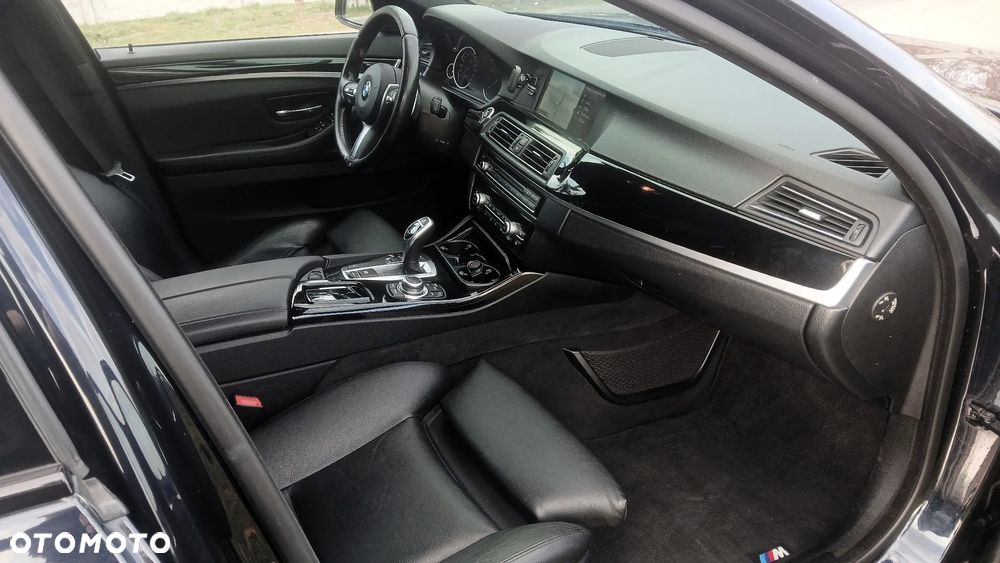 BMW Seria 5 528i Sport-Aut - 18