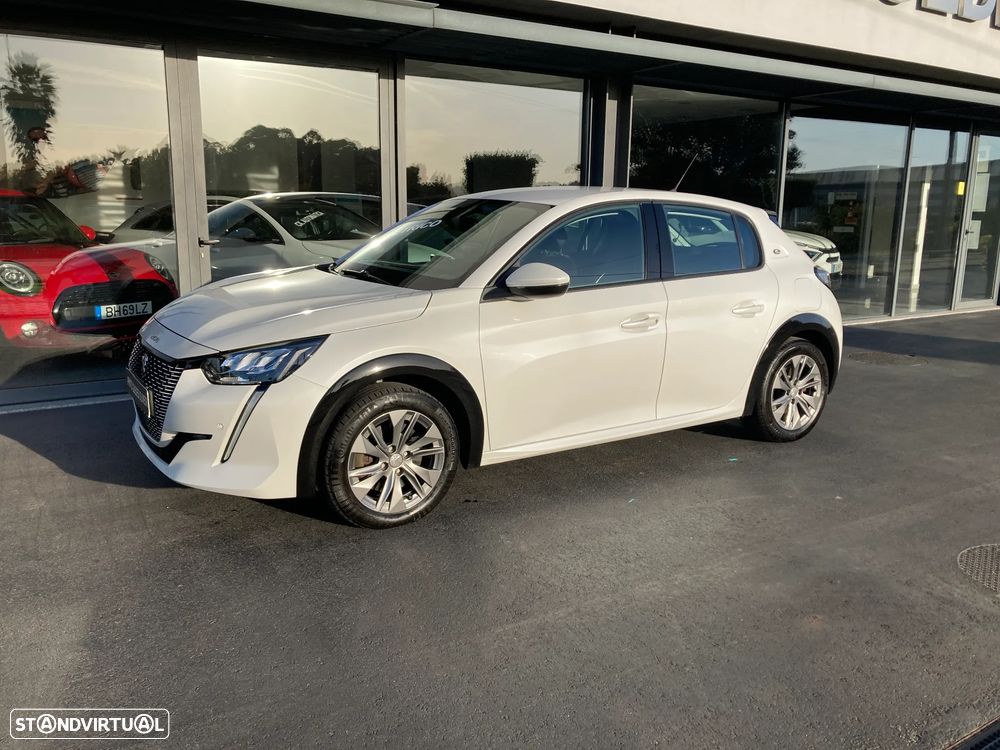 Peugeot e-208 50 kWh Active Pack — photo 4