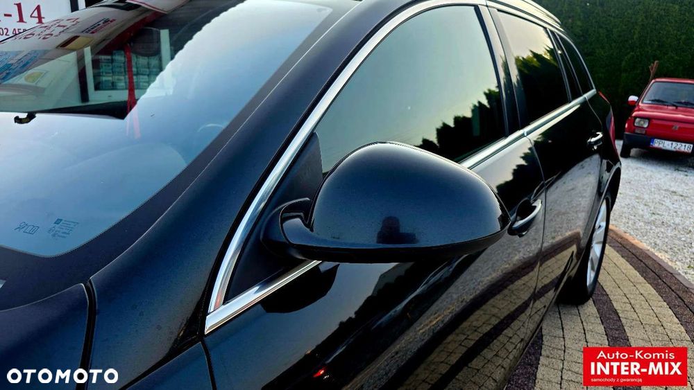 Opel Insignia - 36