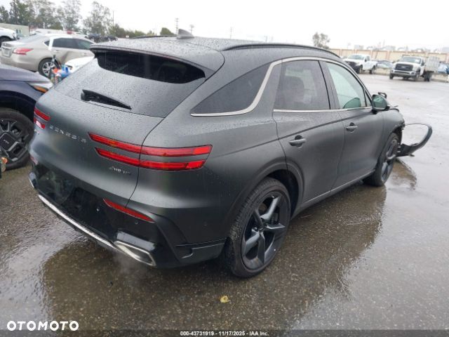 Genesis GV70 - 4