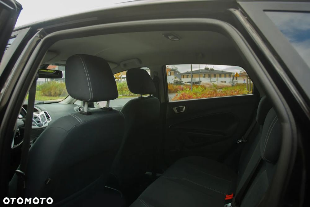 Ford Fiesta 1.25 Titanium X - 25