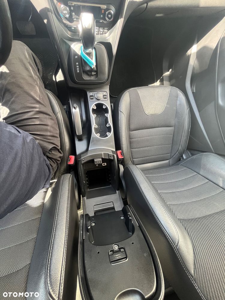 Ford Kuga 2.0 TDCi 4WD Titanium - 23