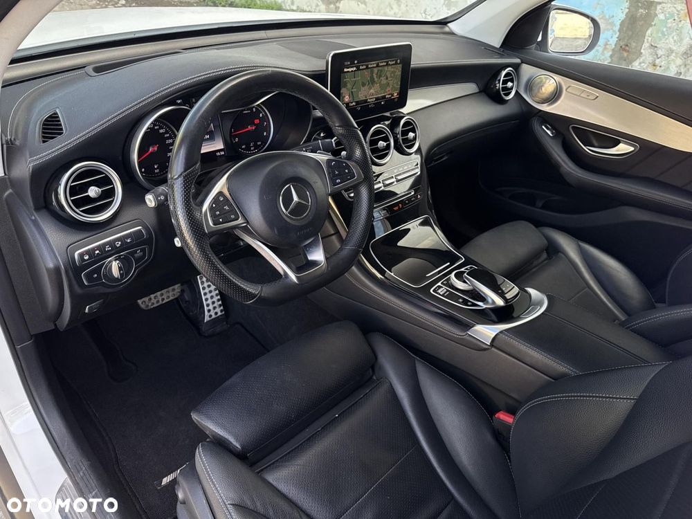 Mercedes-Benz GLC - 16