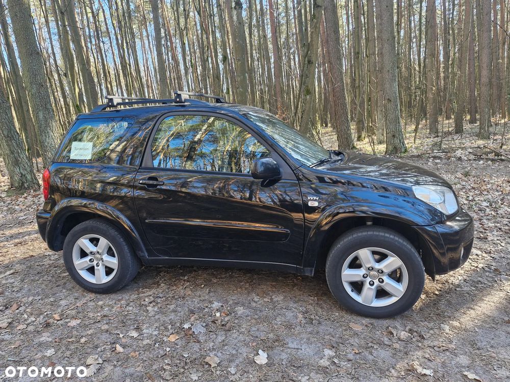 Toyota RAV4 2.0 VVT-i Prestige - 2