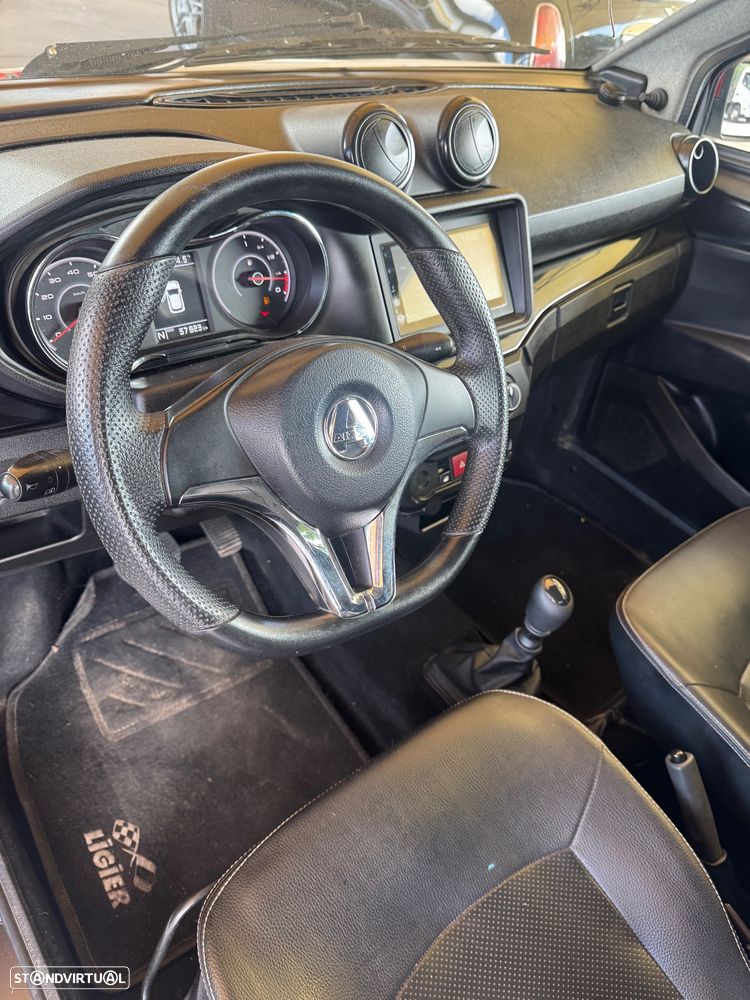 Aixam Coupe - 6