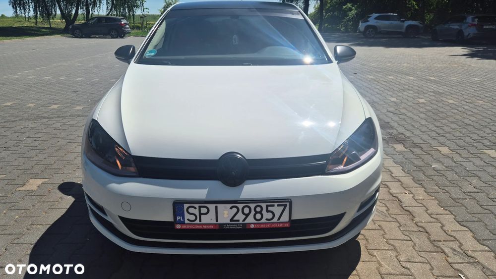 Volkswagen Golf - 3