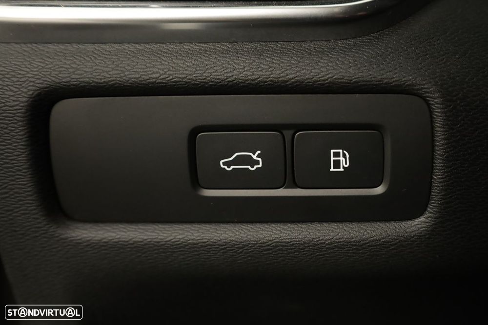 Volvo V60 2.0 T6 AWD TE Essential - 21