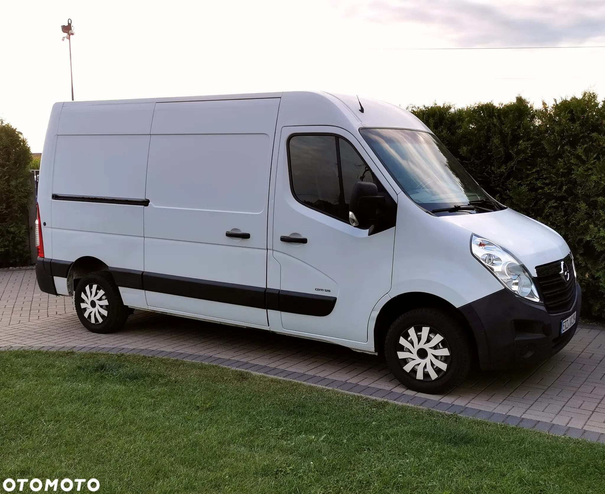 Opel Movano - 12