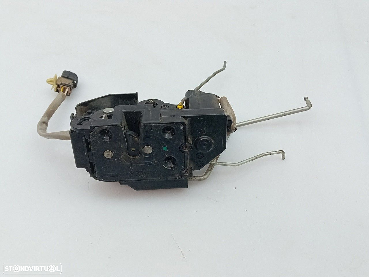 Fechadura / fecho porta frente direito HYUNDAI Getz (TB) - 2
