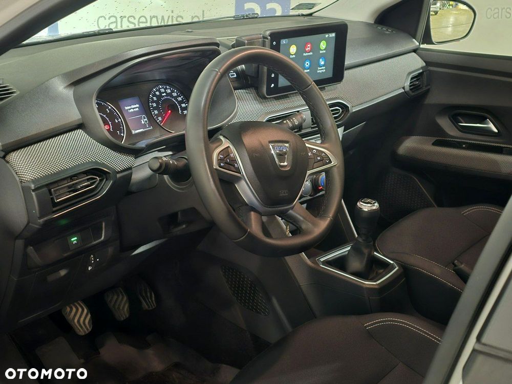 Dacia Sandero - 11