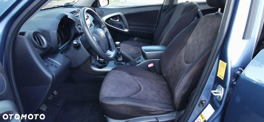 Toyota RAV4 2.0 VVT-i Sol 4x2 - 15