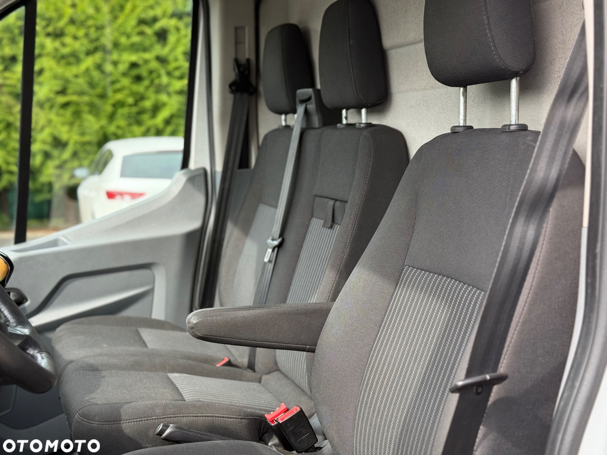 Ford Transit Jumbo - 16
