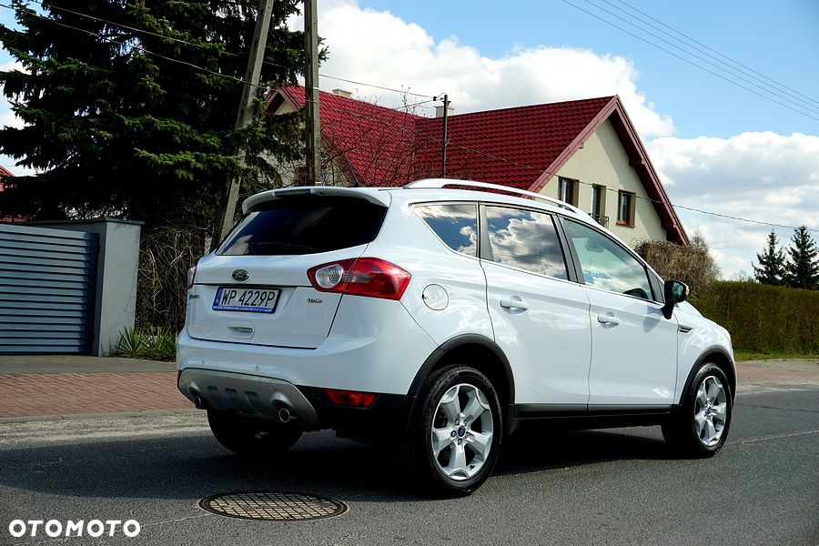 Ford Kuga 2.0 TDCi 4x4 Titanium - 16