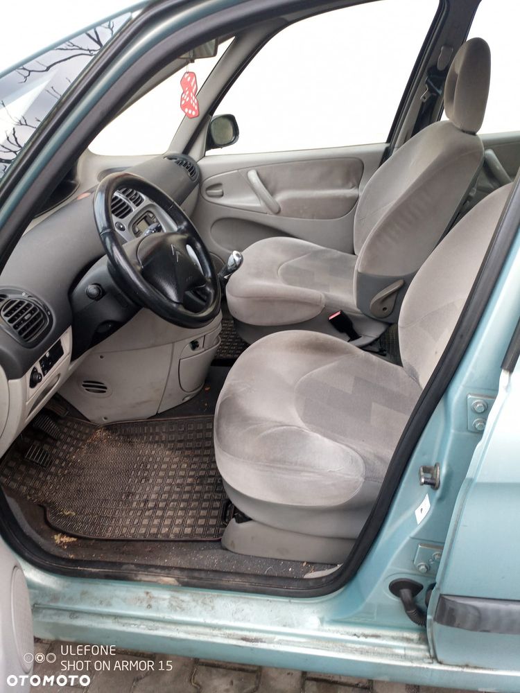 Citroën Xsara Picasso - 11