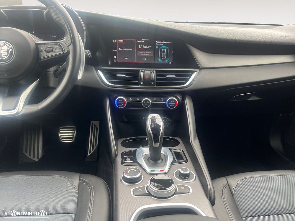 Alfa Romeo Giulia 2.2 D Sprint AT8 - 11