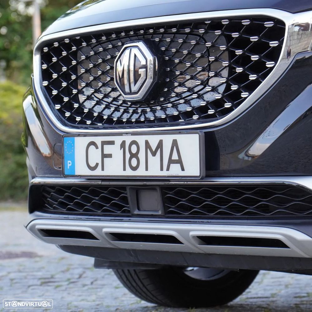 MG ZS EV 44.5 kWh Luxury - 43