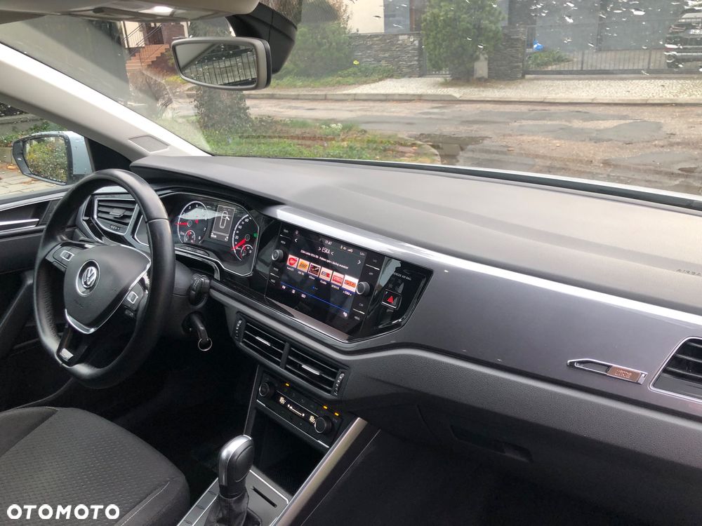 Volkswagen Polo - 17