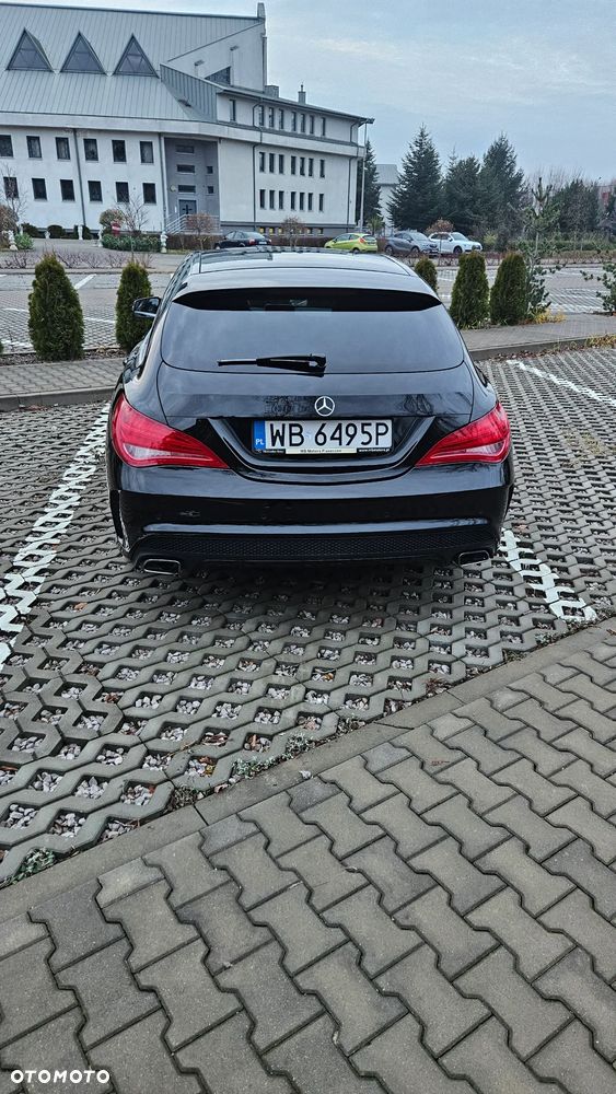 Mercedes-Benz CLA 200 7G-DCT AMG Line - 3
