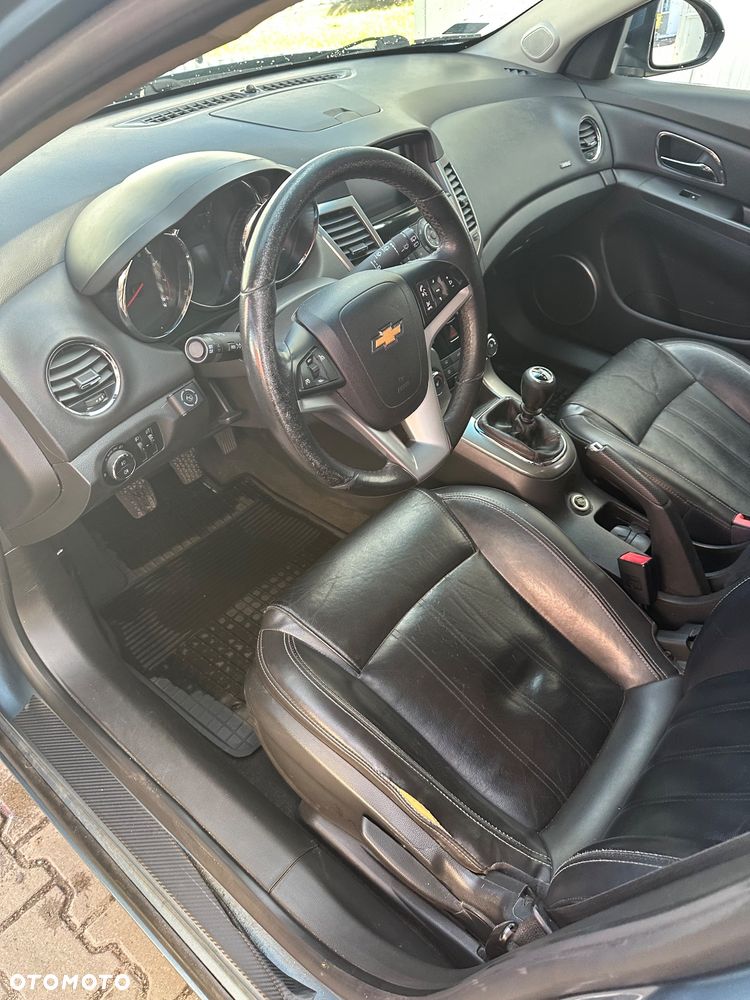 Chevrolet Cruze - 5