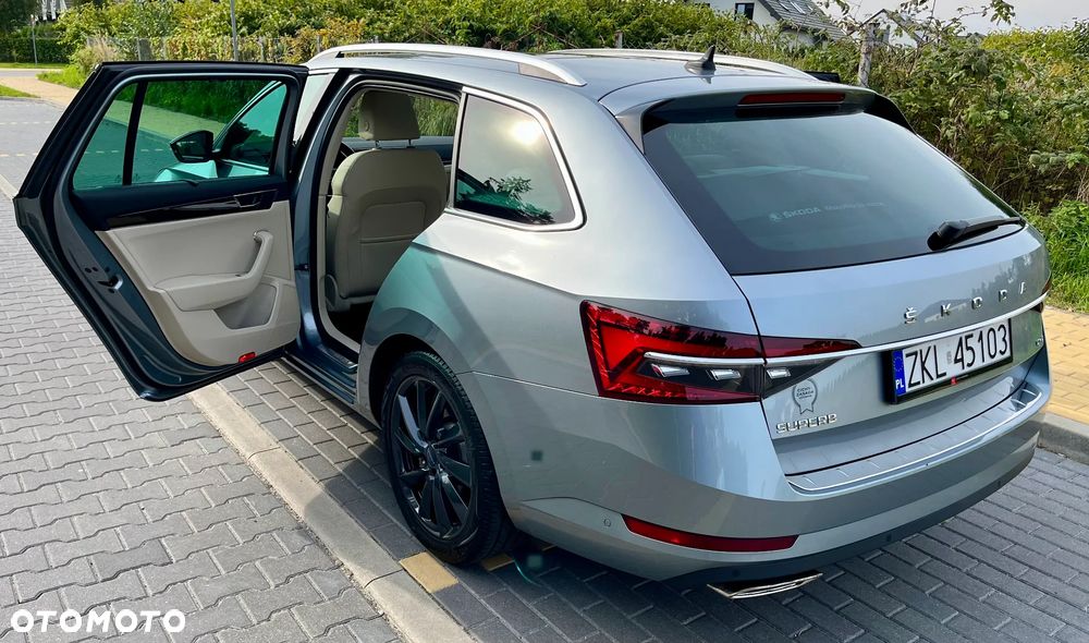 Skoda Superb 2.0 TSI 4x4 L&K DSG - 2