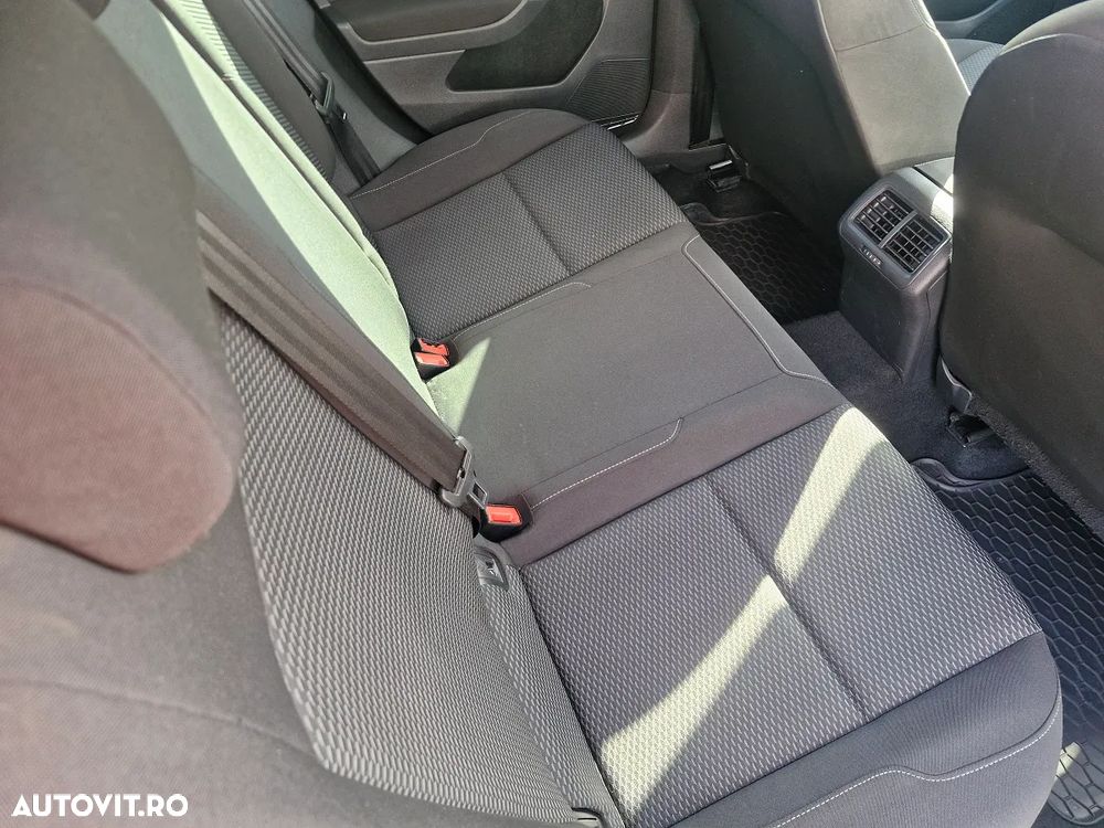 VOLKSWAGEN Golf 2018 — imagine 13