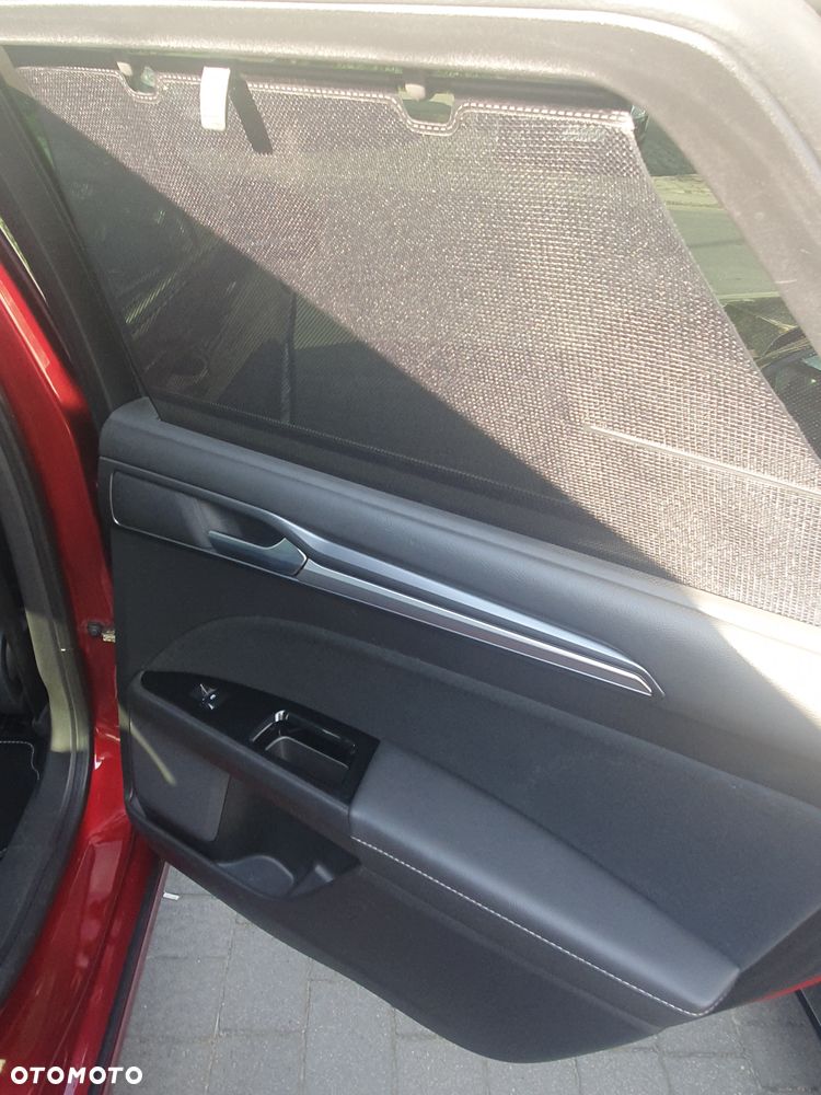Ford Mondeo 2.0 TDCi Titanium - 11