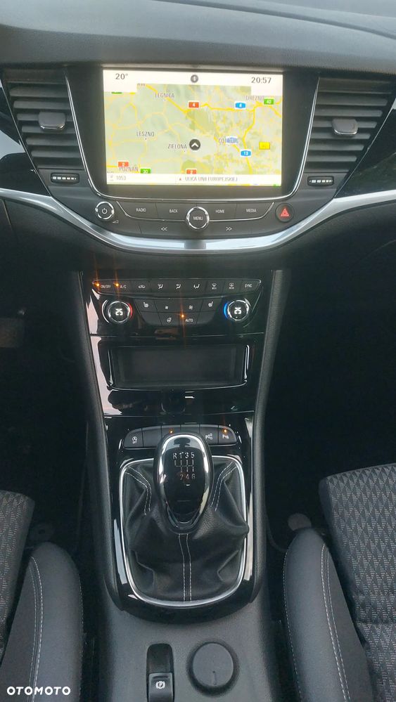 Opel Astra 1.6 D Start/Stop Sports Tourer Innovation - 7