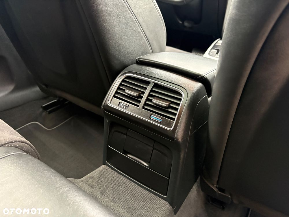 Audi A4 Avant 2.0 TDI Quattro S tronic - 15