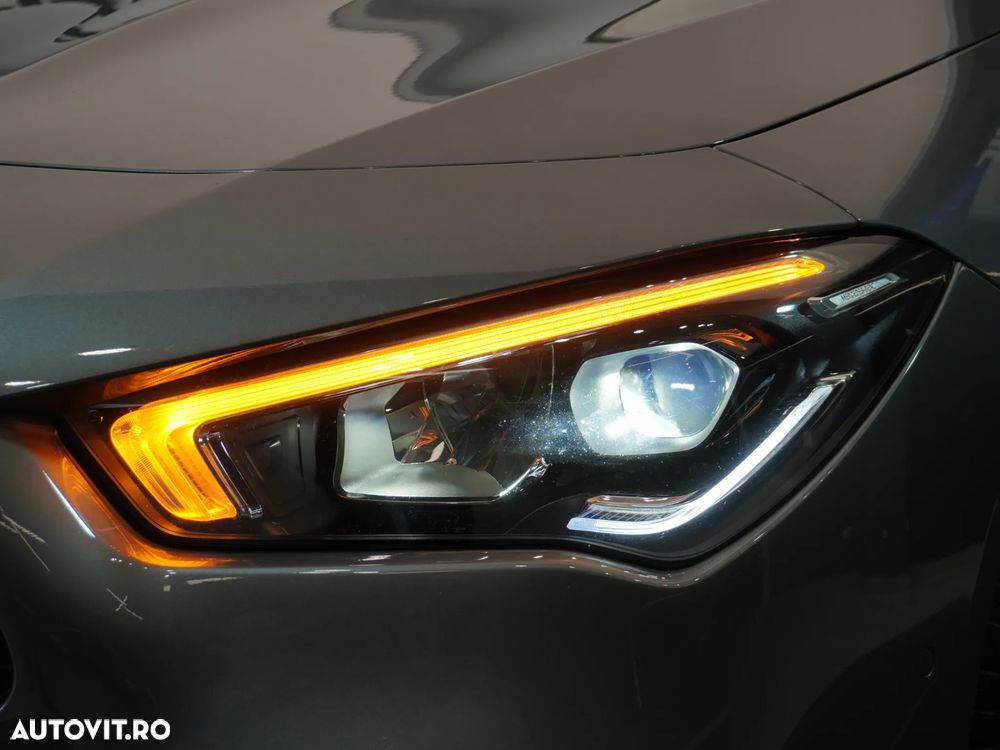 Mercedes-Benz CLA 180 d 7G-DCT - 11