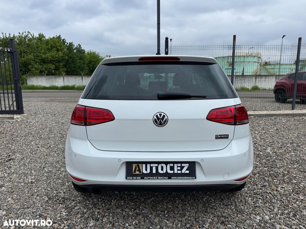 Volkswagen Golf 1.2 TSI BlueMotion Technology DSG Comfortline - 6