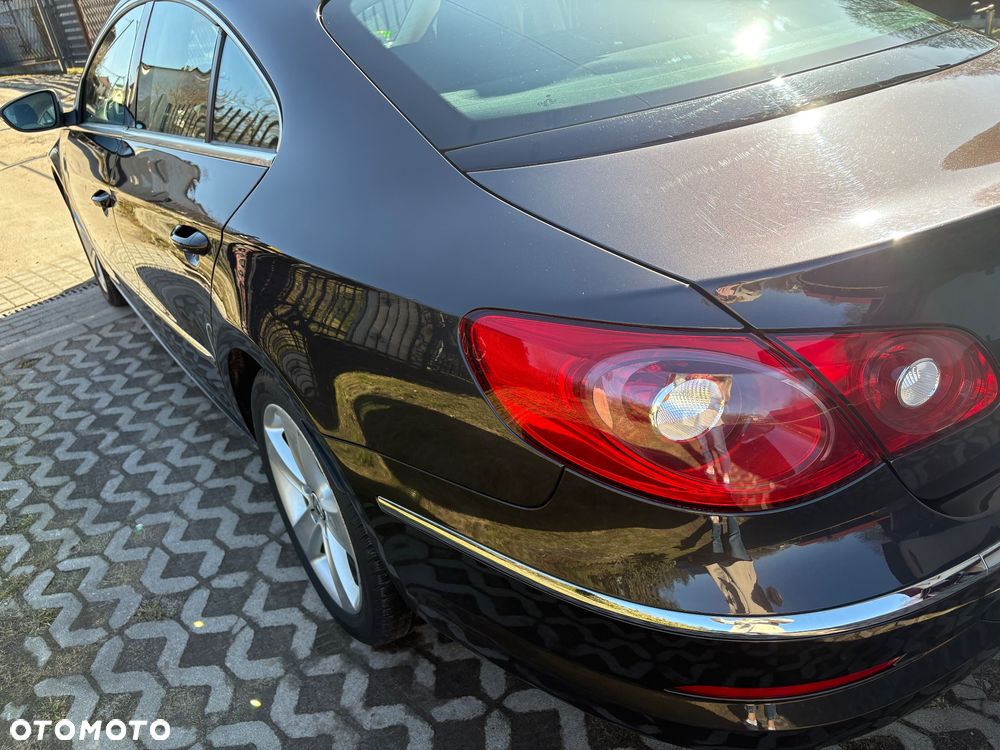 Volkswagen Passat 1.8 TSI Exclusive - 6