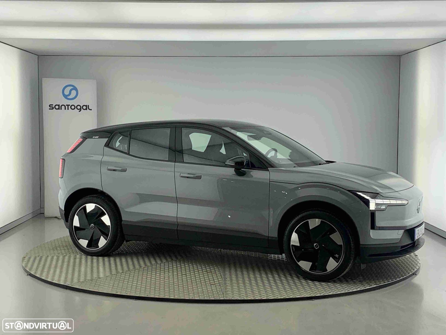 Volvo EX30 69 kWh Single Motor Extended Range Plus - 1