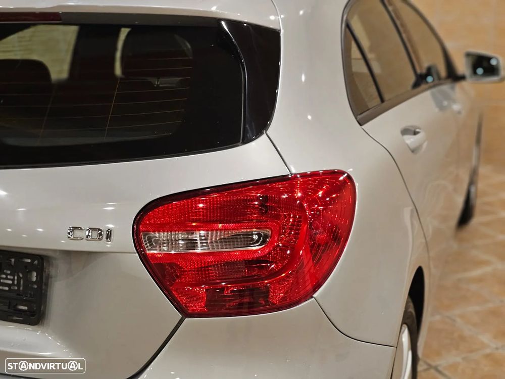 Mercedes-Benz A 180 - 16