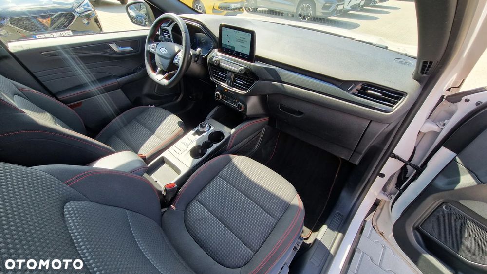 Ford Kuga 2.5 FHEV FWD ST-Line - 23