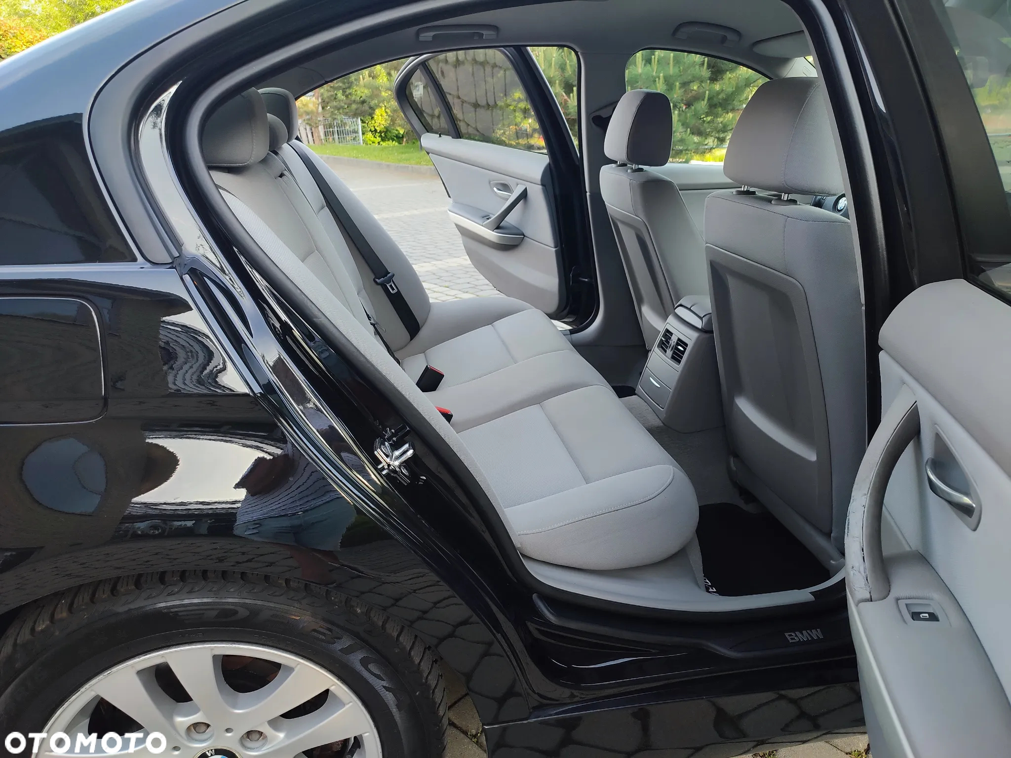 BMW Seria 3 318i - 6