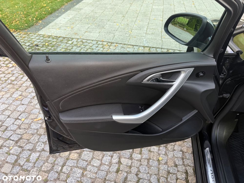 Opel Astra 1.7 CDTI DPF Sports Tourer Design Edition - 6