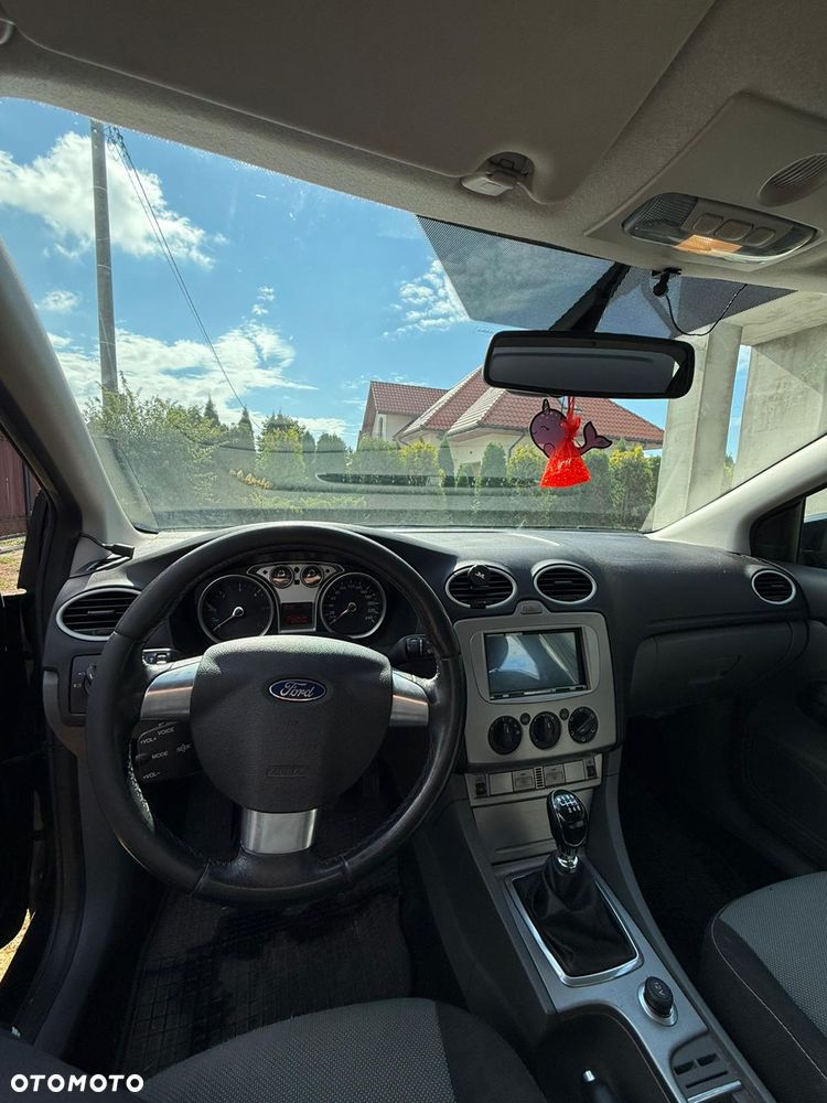 Ford Focus 2.0 TDCi DPF Trend - 8