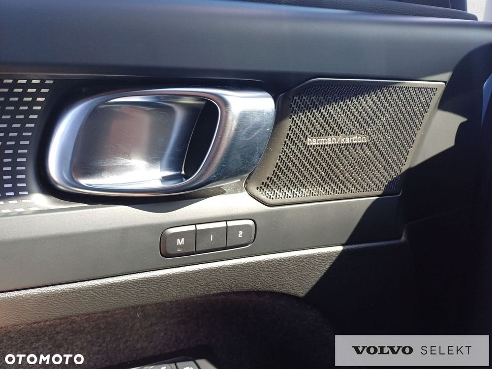 Volvo XC 40 - 21
