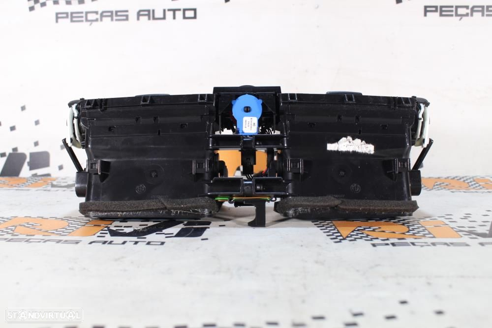 Arejador / Difusor De Ar Bmw 3 (F30, F80)  Central De F30 / F31 / F32 - 3