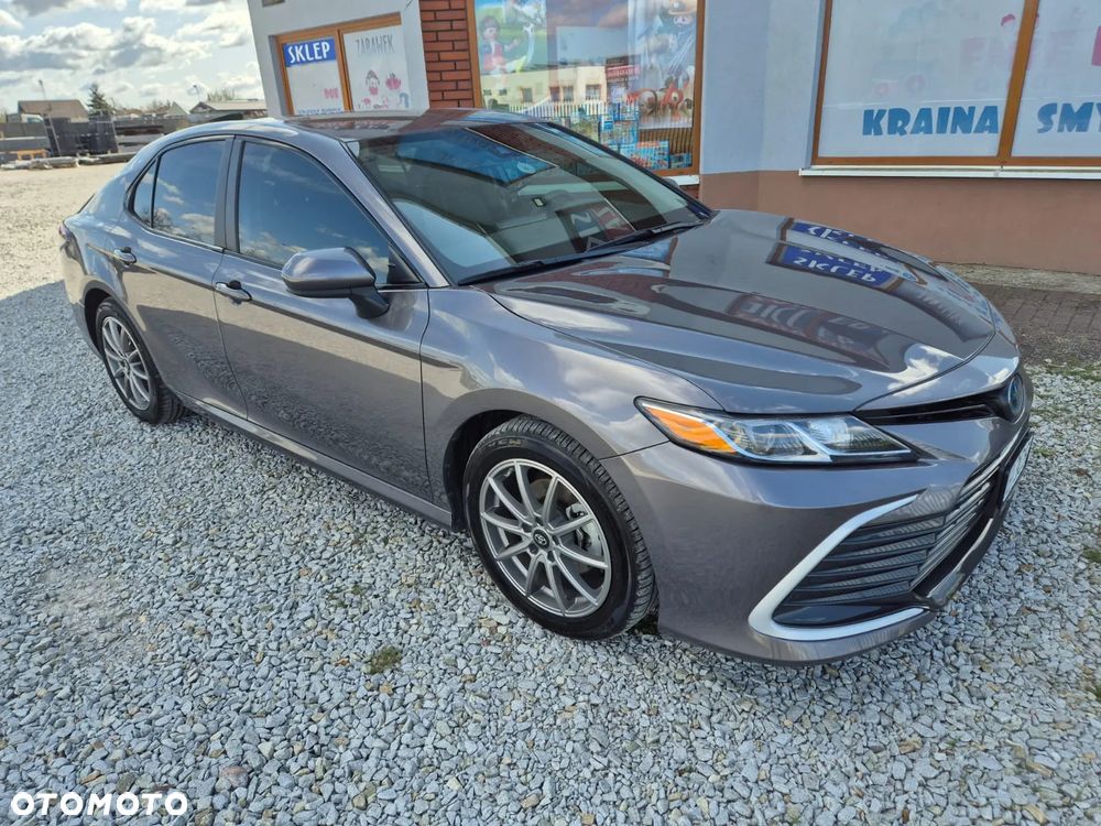 Toyota Camry 2.5 Hybrid Comfort CVT - 1