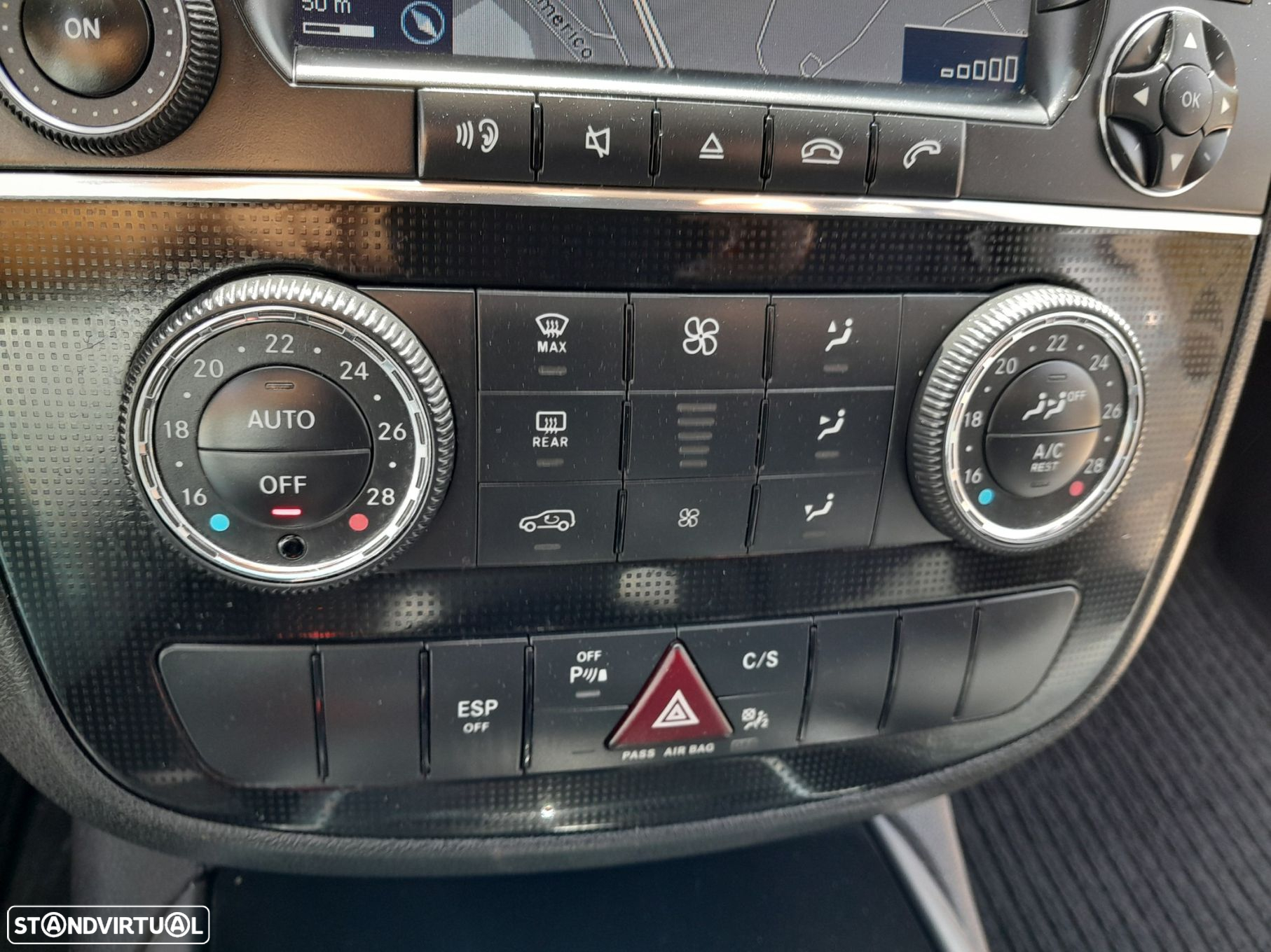 Mercedes-Benz R 320 CDi 4-Matic Longo - 33