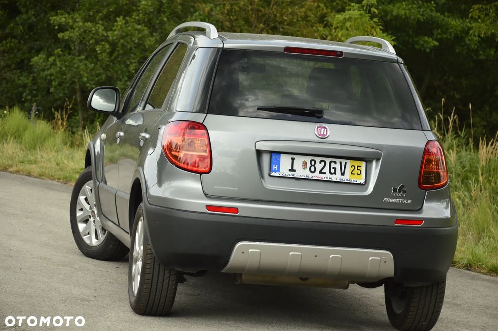 Fiat Sedici 1.6 16V 4x4 Lounge - 8