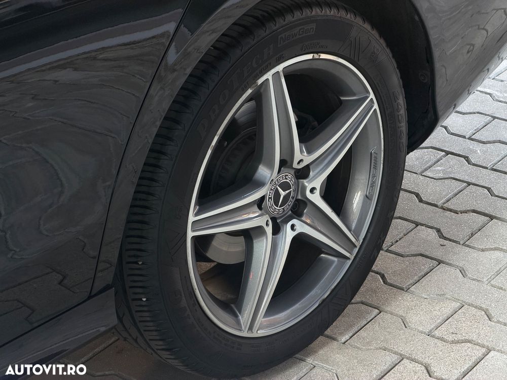 Mercedes-Benz E 220 d 9G-TRONIC AMG Line - 37