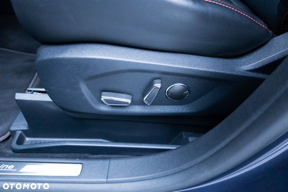 Ford S-Max 2.5 Duratec FHEV ST-LINE - 20