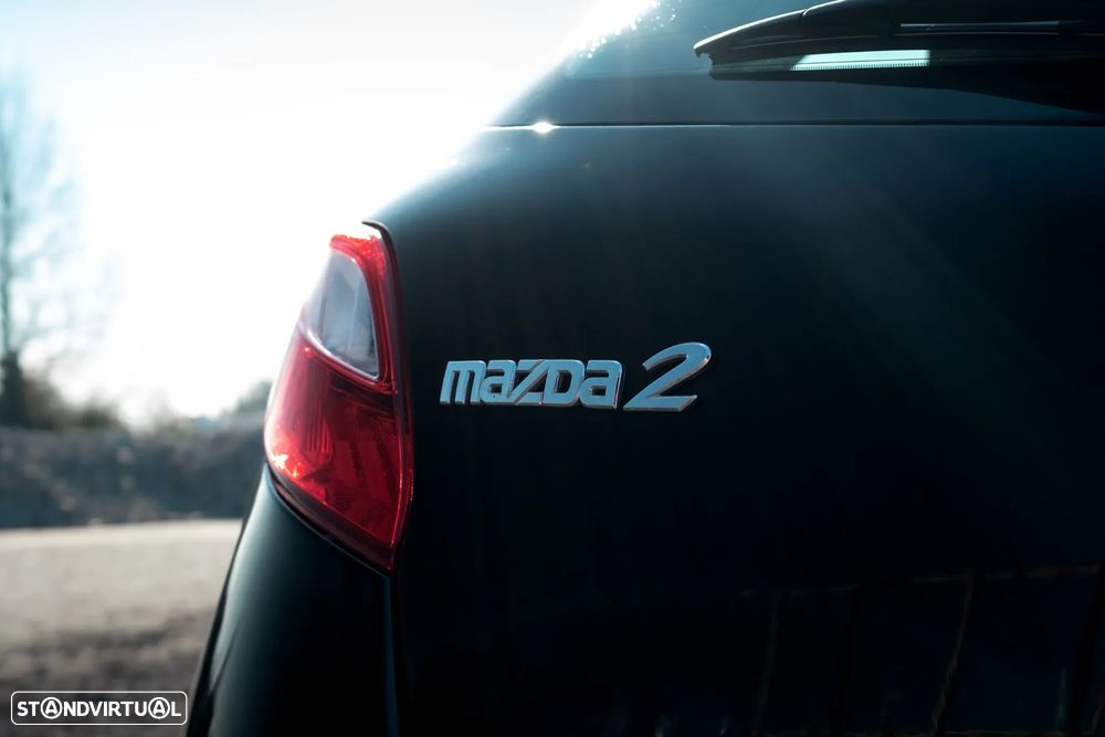 Mazda 2 - 4