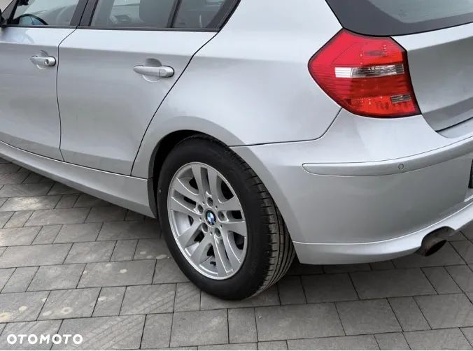 BMW Seria 1 116i - 27