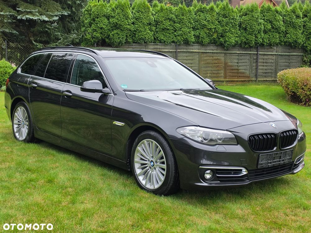 BMW Seria 5 525d Sport-Aut Luxury Line - 27