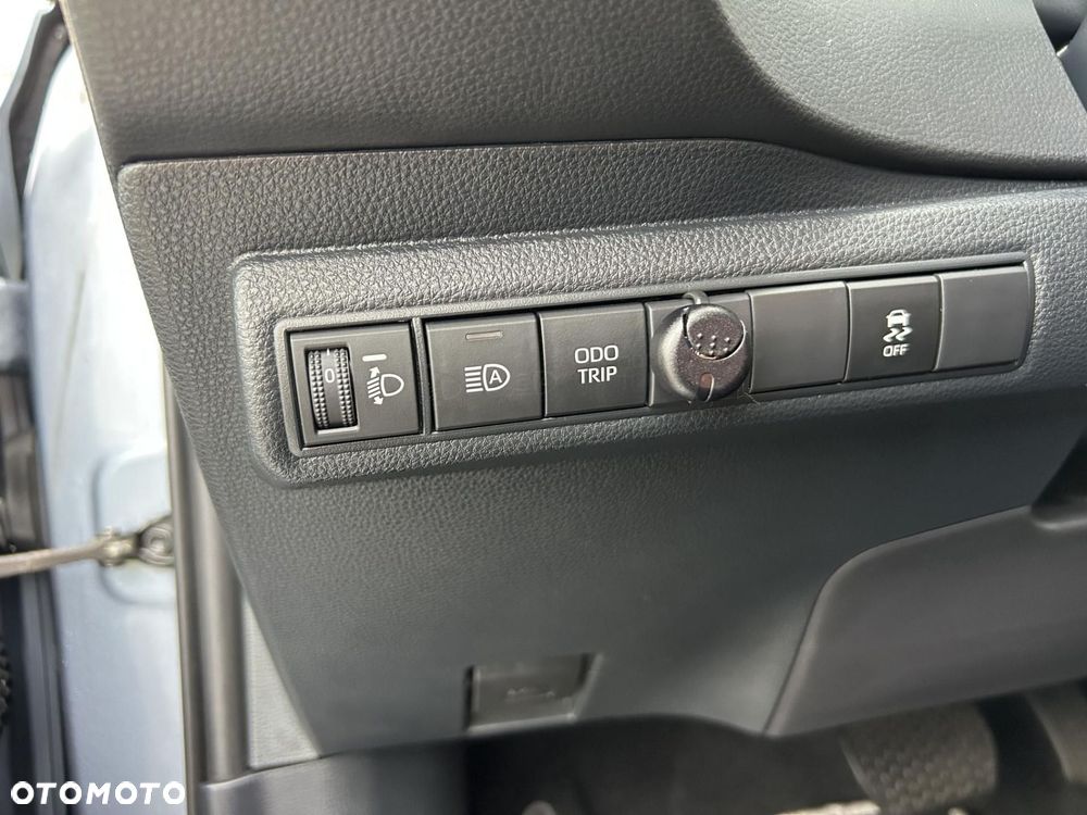 Toyota Corolla - 23