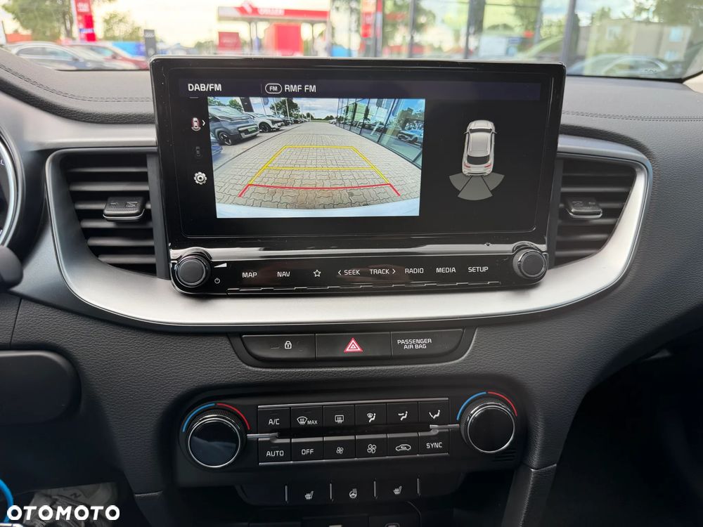 Kia XCeed 1.6 T-GDI M DCT - 15